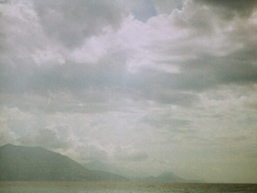 Wolken über Meer